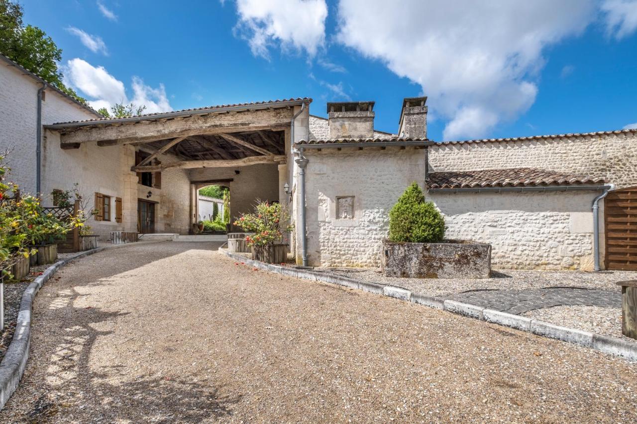 Le Relais De Saint-Preuil, The Originals Relais Vignes Du Cognac Hotel Luaran gambar